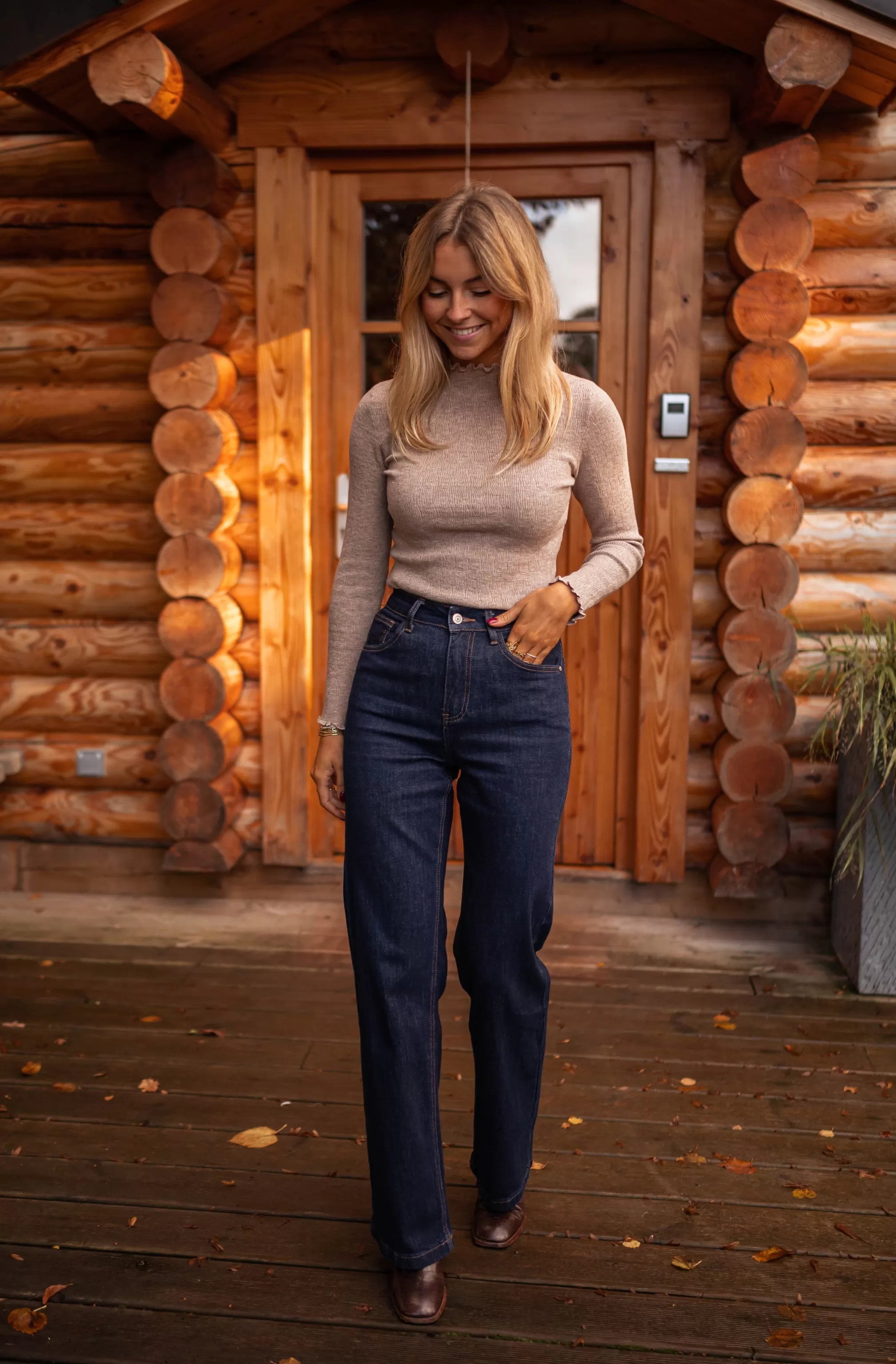 arsene_jeans__size_high__flared_79966-2.webp Arsene Jeans - -Easy Clothes Flash Sale