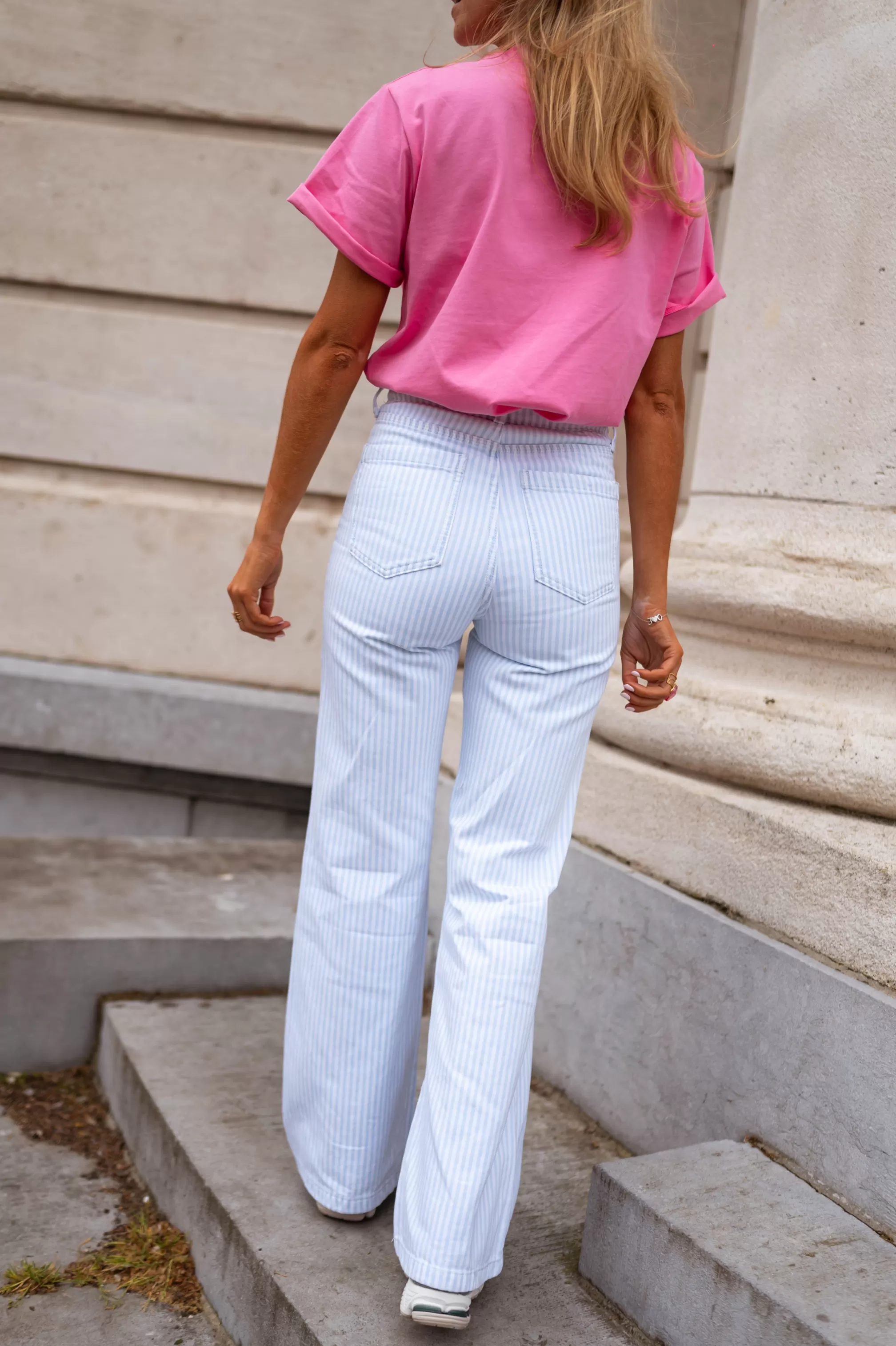 baldwin_jeans__with_lines__high_waist_80261-3.webp Baldwin Jeans - -Easy Clothes Best