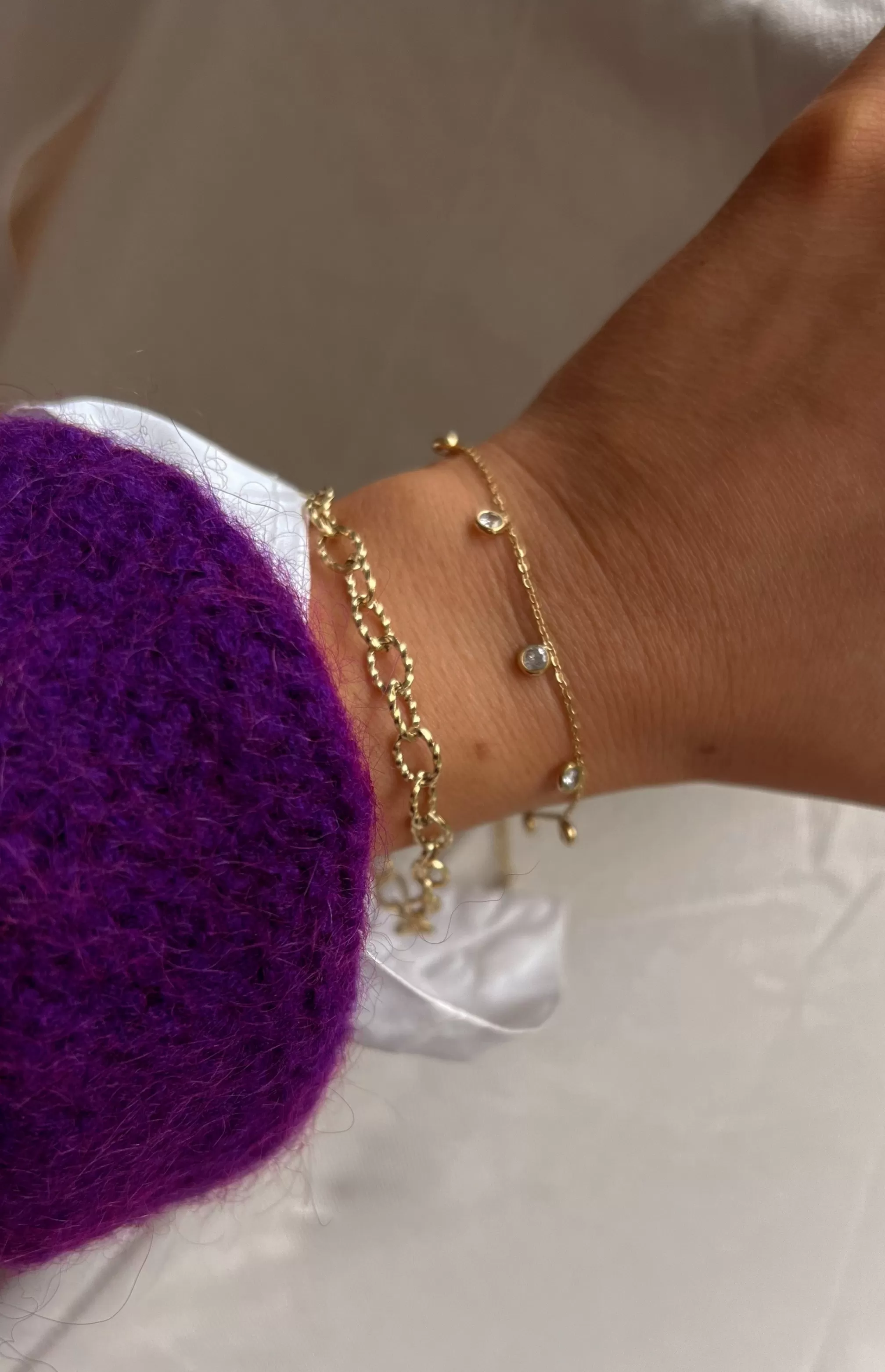 Bracelet Mietta Doré | Bracelet En Pierres Rondes | Prêt-à-porter En Ligne | -Easy Clothes Shop