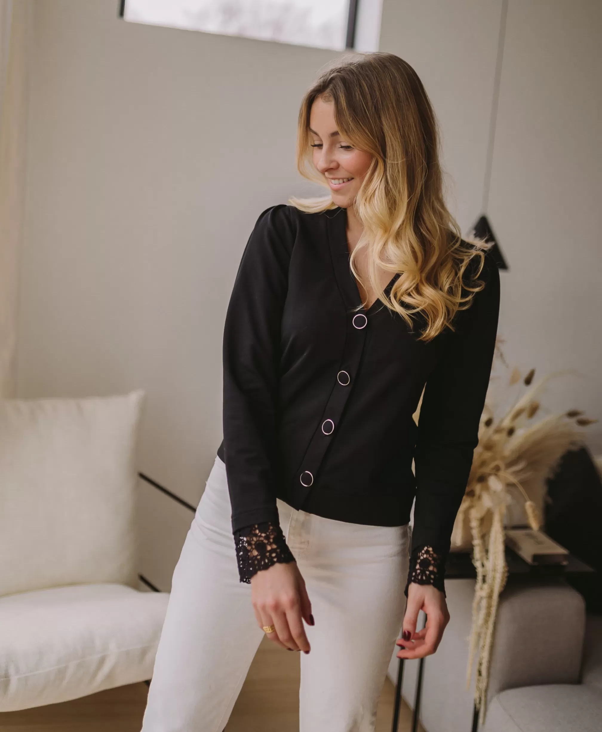 cardigan_aston_creation__black_75225-3.webp Cardigan Aston CREATION - -Easy Clothes Online