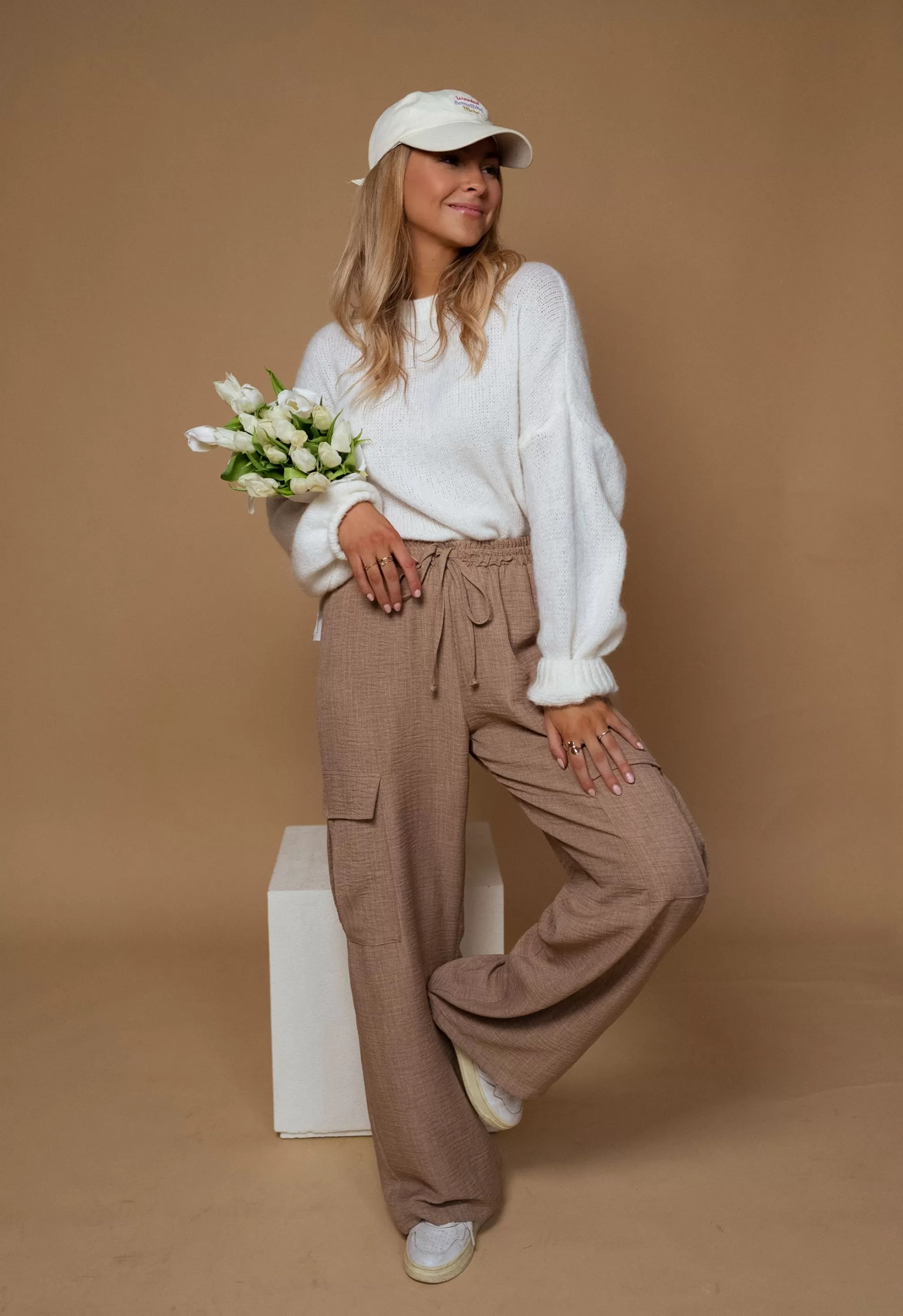 cargo_pants_chocolateancaloose_amp_comfortable_77940-3.webp Cargo Pants Chocolate | Anca | LOOSE & Comfortable-Easy Clothes Cheap