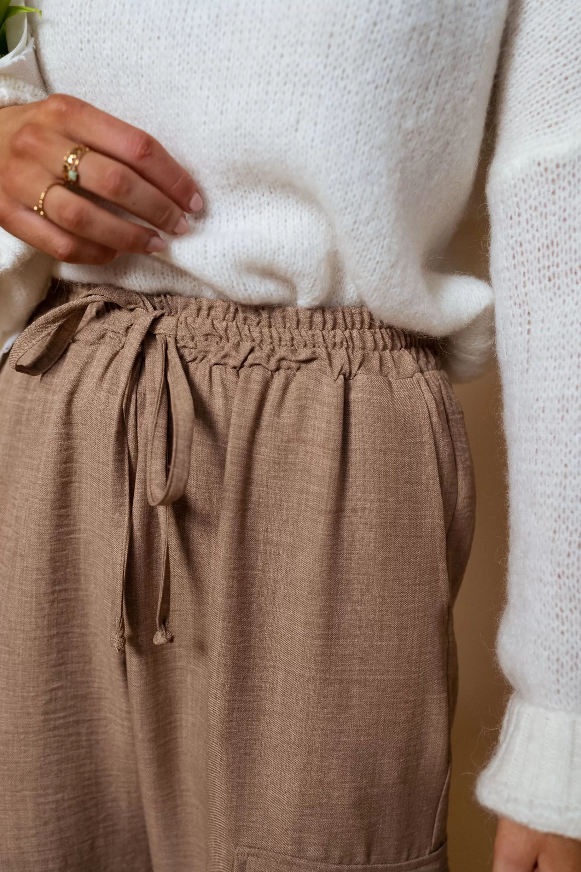 cargo_pants_chocolateancaloose_amp_comfortable_77941-2.webp Cargo Pants Chocolate | Anca | LOOSE & Comfortable-Easy Clothes Cheap