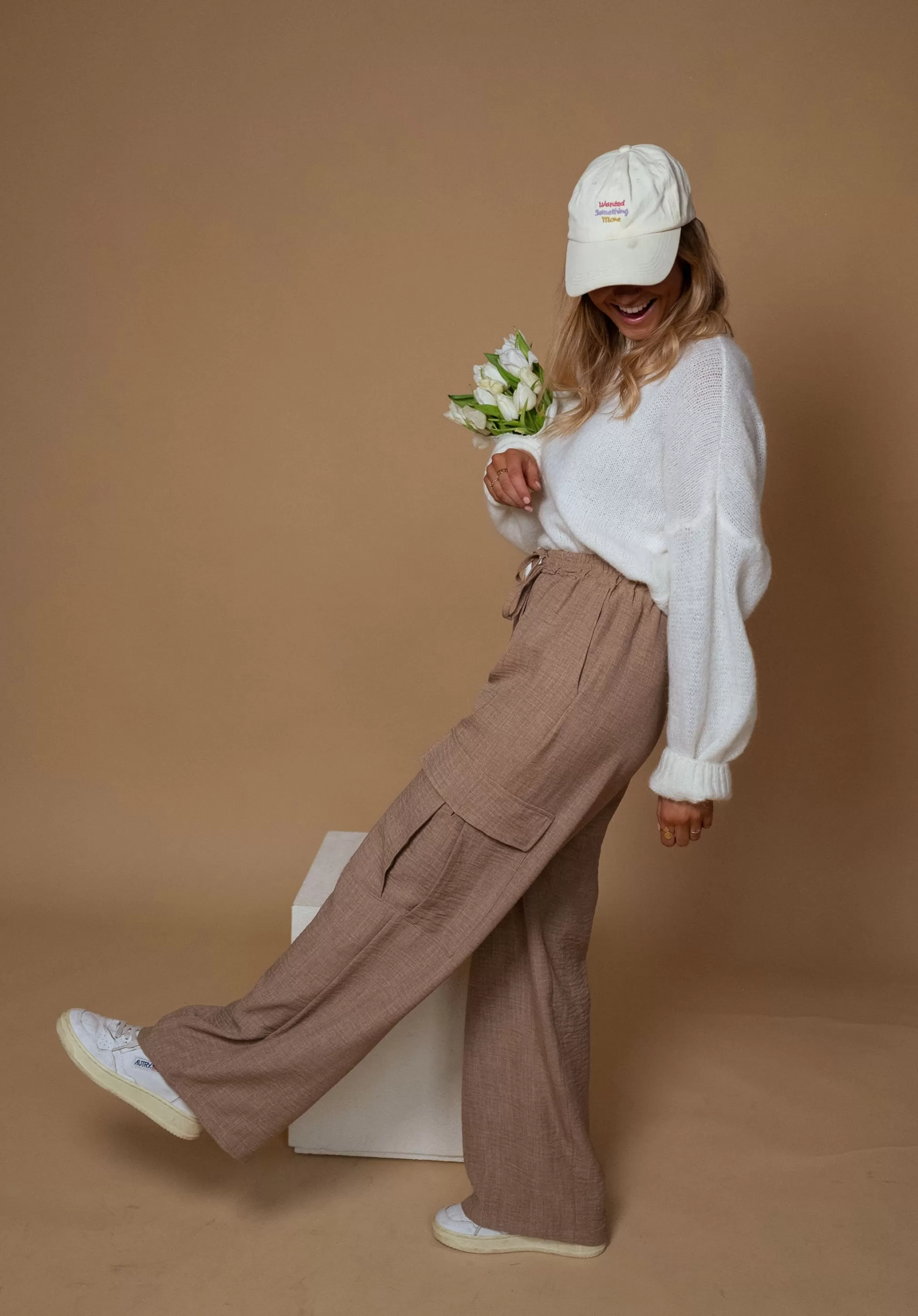 cargo_pants_chocolateancaloose_amp_comfortable_77942-3.webp Cargo Pants Chocolate | Anca | LOOSE & Comfortable-Easy Clothes Cheap