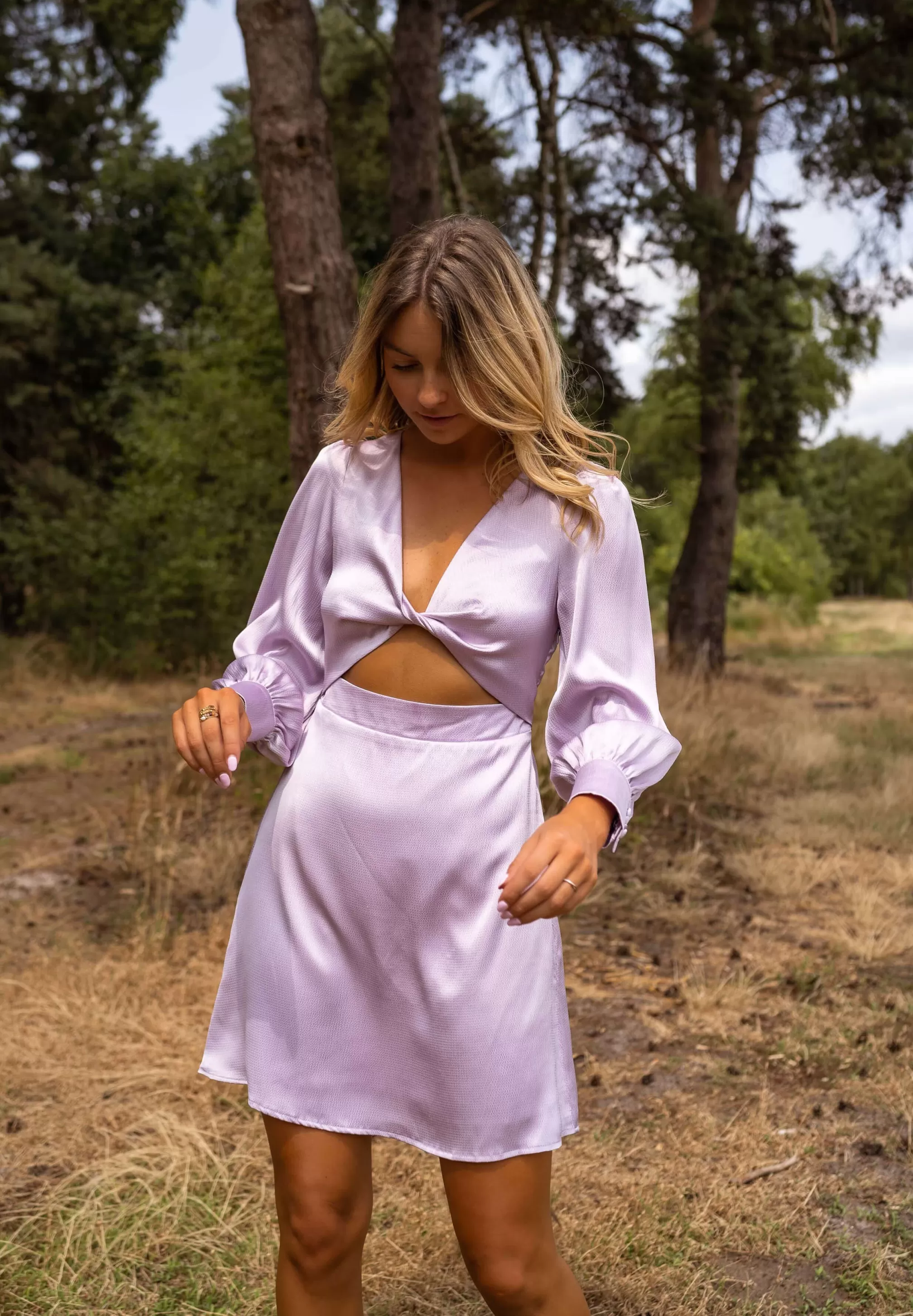 dress_alice__lilac__long_sleeves__satin_effect__fluid_72134-3.webp Dress Alice - -Easy Clothes Store