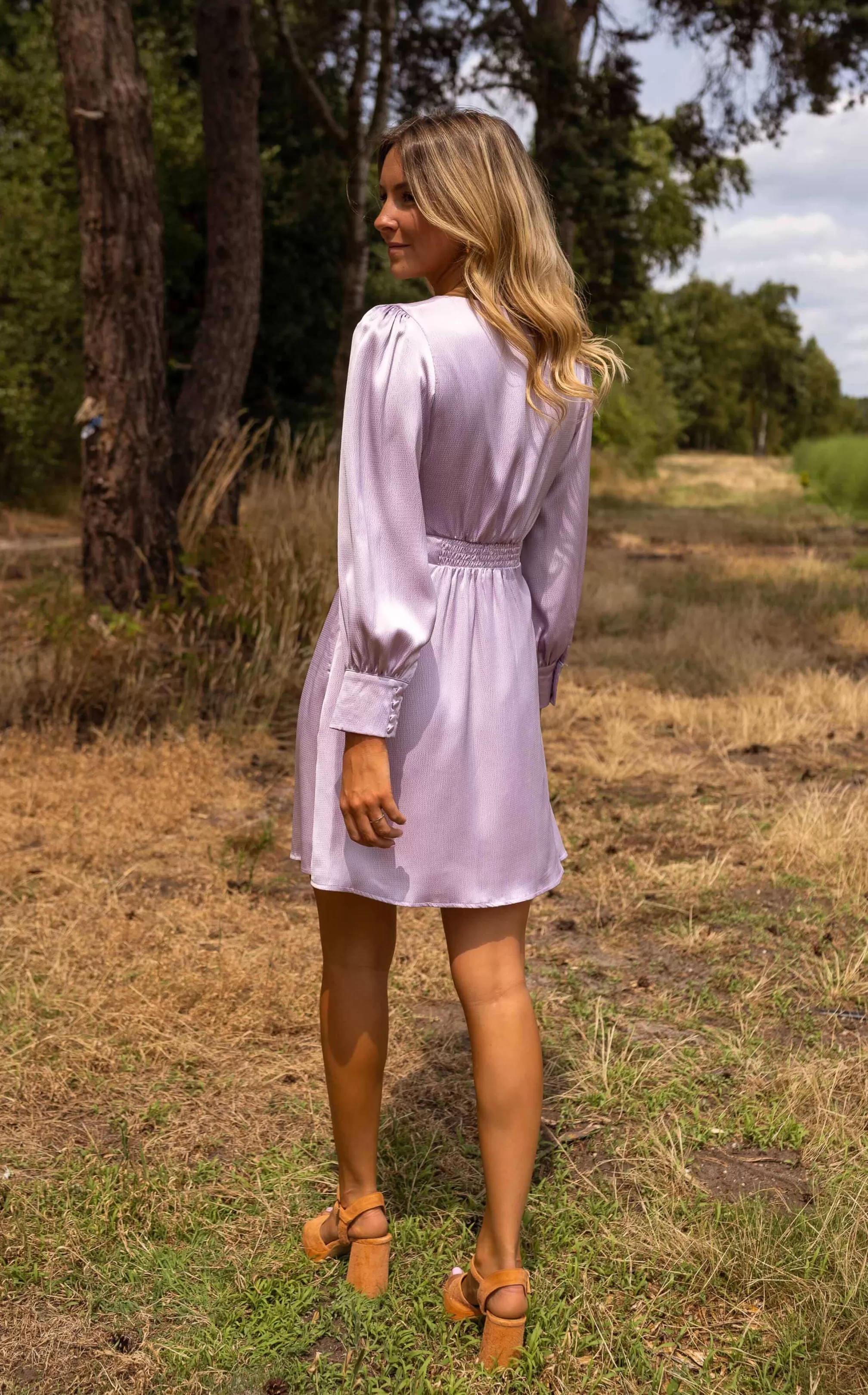 dress_alice__lilac__long_sleeves__satin_effect__fluid_72148-2.webp Dress Alice - -Easy Clothes Store