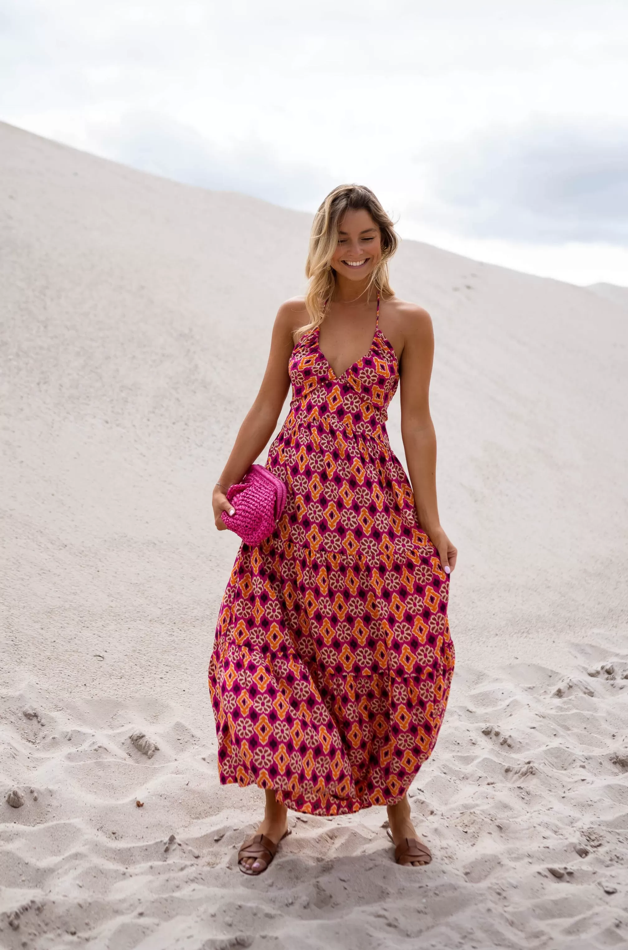 dress_pink__jamie__reason__fluid_and_lightweight_71866-3.webp Dress Pink - -Easy Clothes Flash Sale