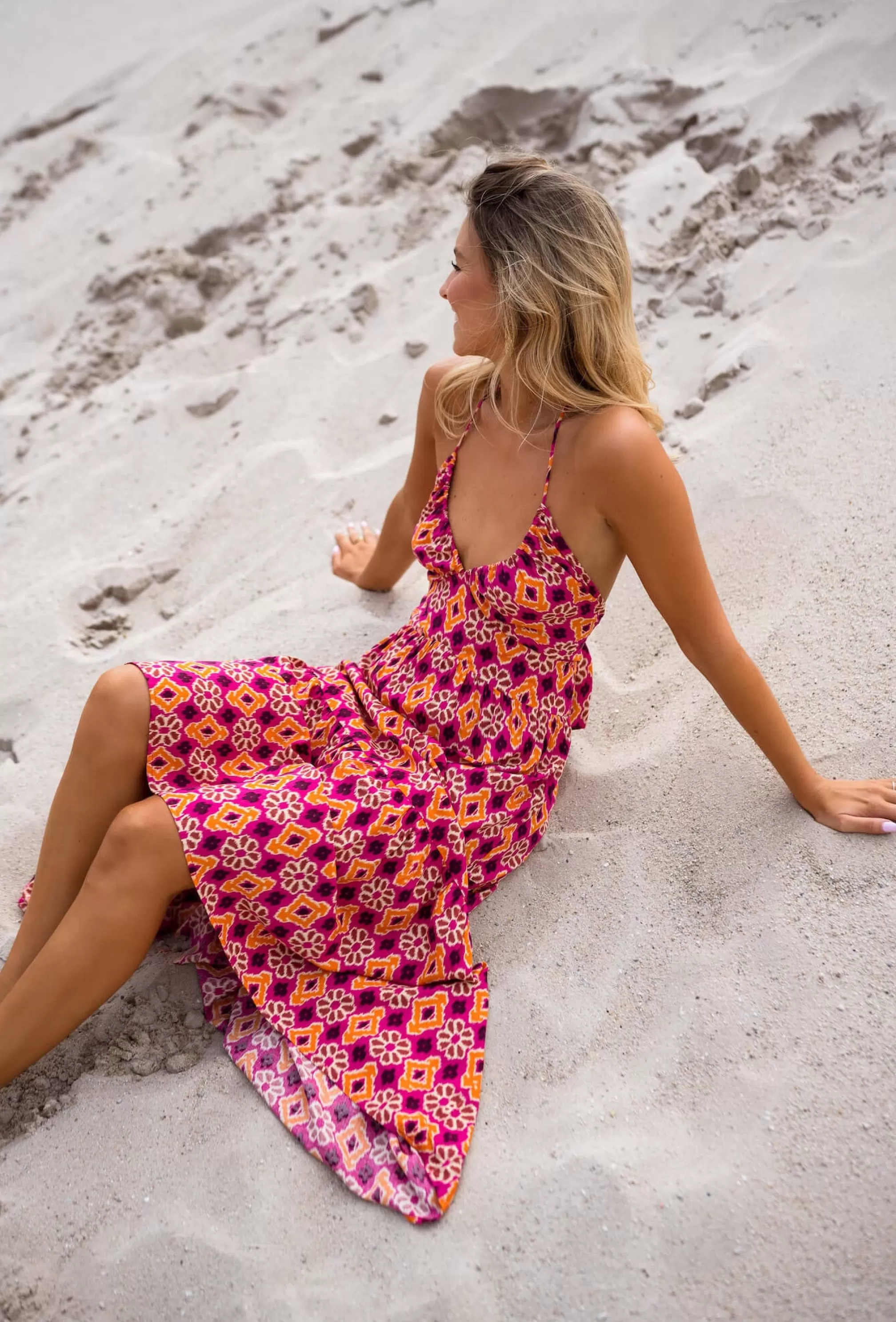 dress_pink__jamie__reason__fluid_and_lightweight_71876-2.webp Dress Pink - -Easy Clothes Flash Sale