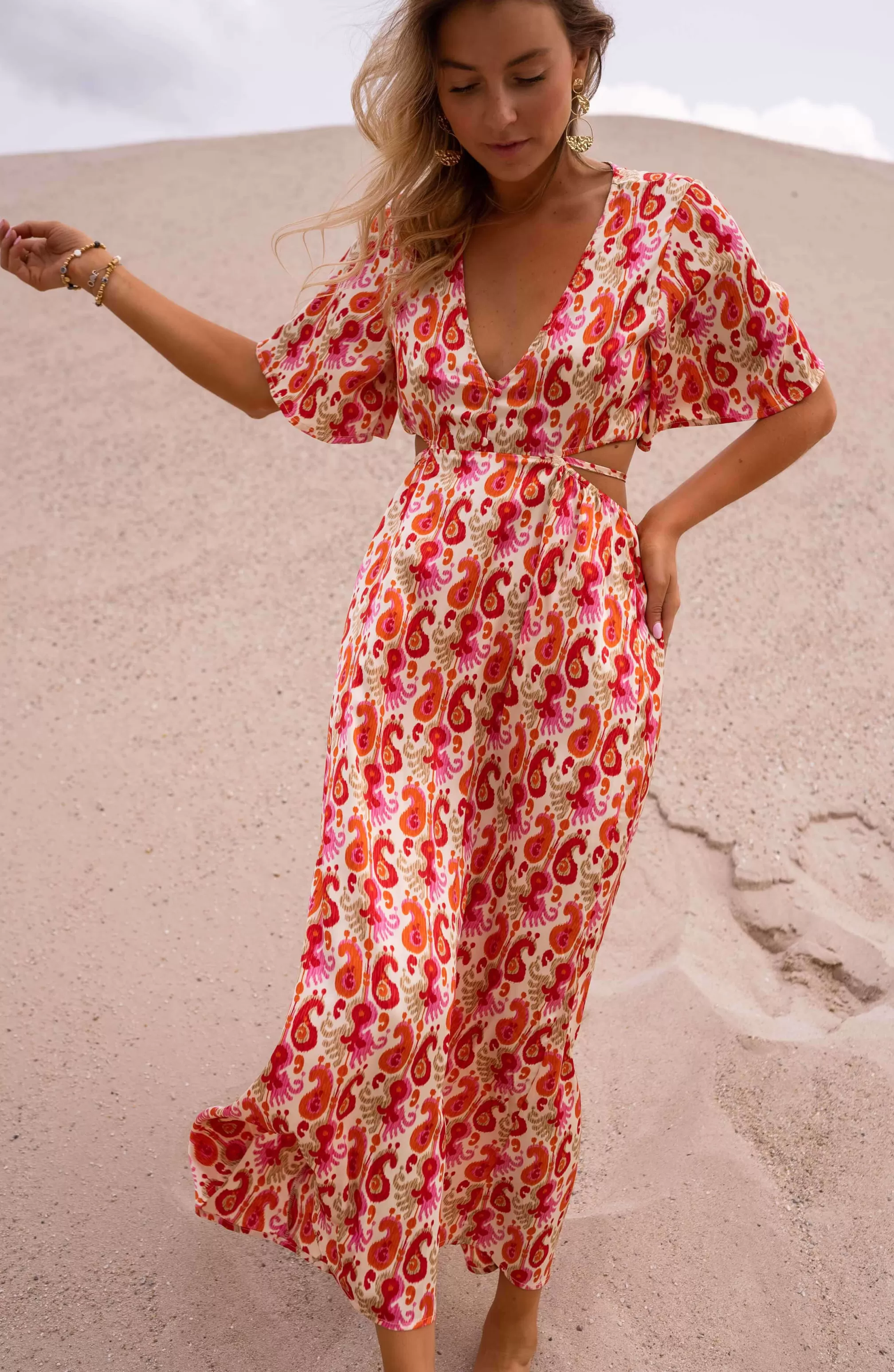 dress_tatiana__pink_and_orange_patterns__simple_clothing_72052-3.webp Dress Tatiana - -Easy Clothes Cheap