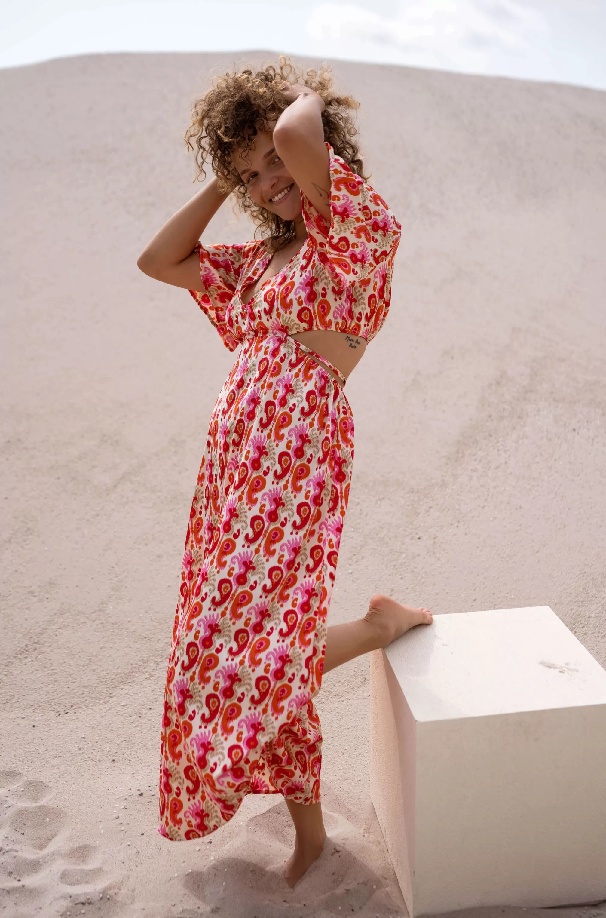 dress_tatiana__pink_and_orange_patterns__simple_clothing_72076-2.webp Dress Tatiana - -Easy Clothes Cheap