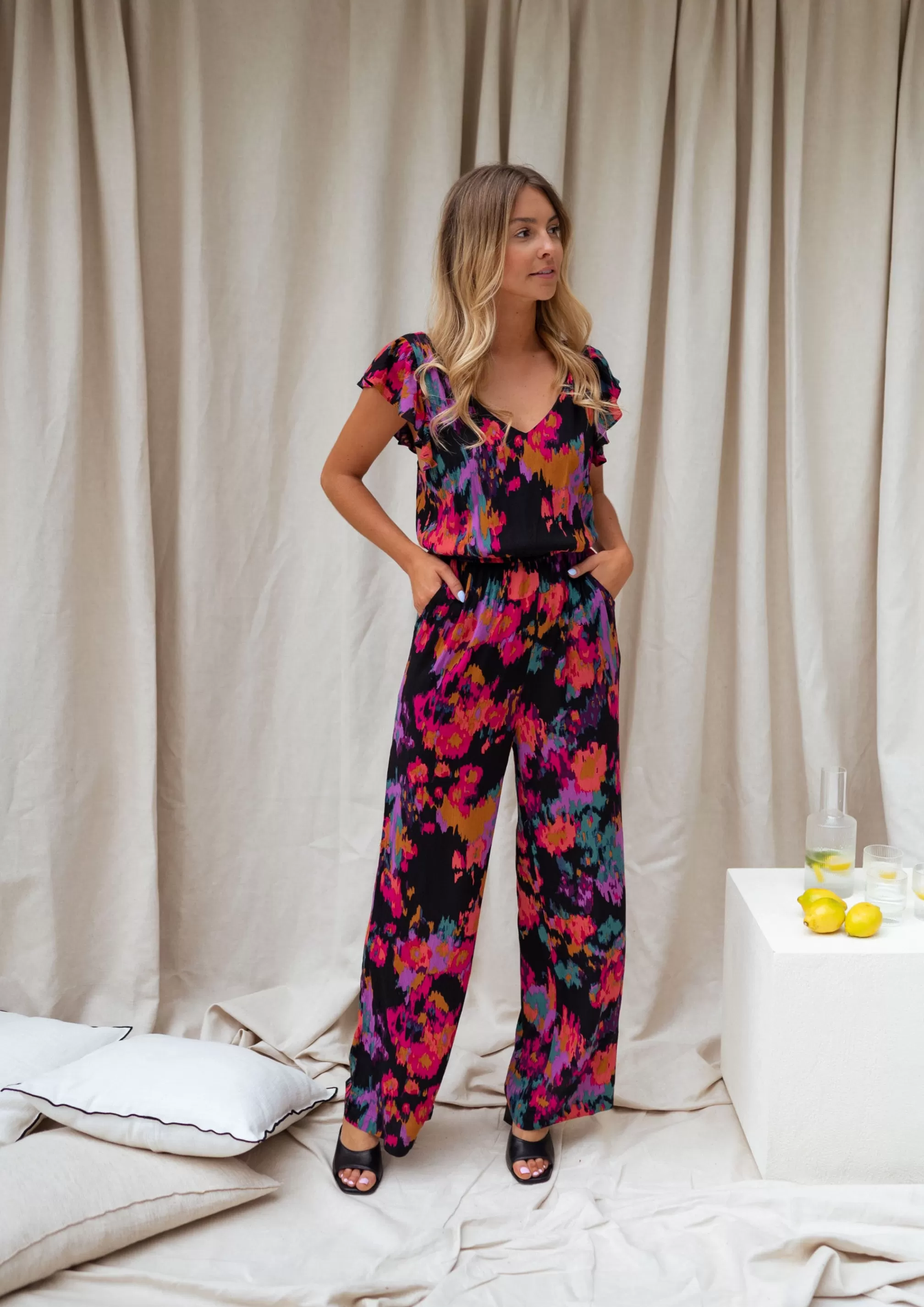 jumpquit_noura__patterned_66826-3.webp Jumpquit Noura - -Easy Clothes Fashion