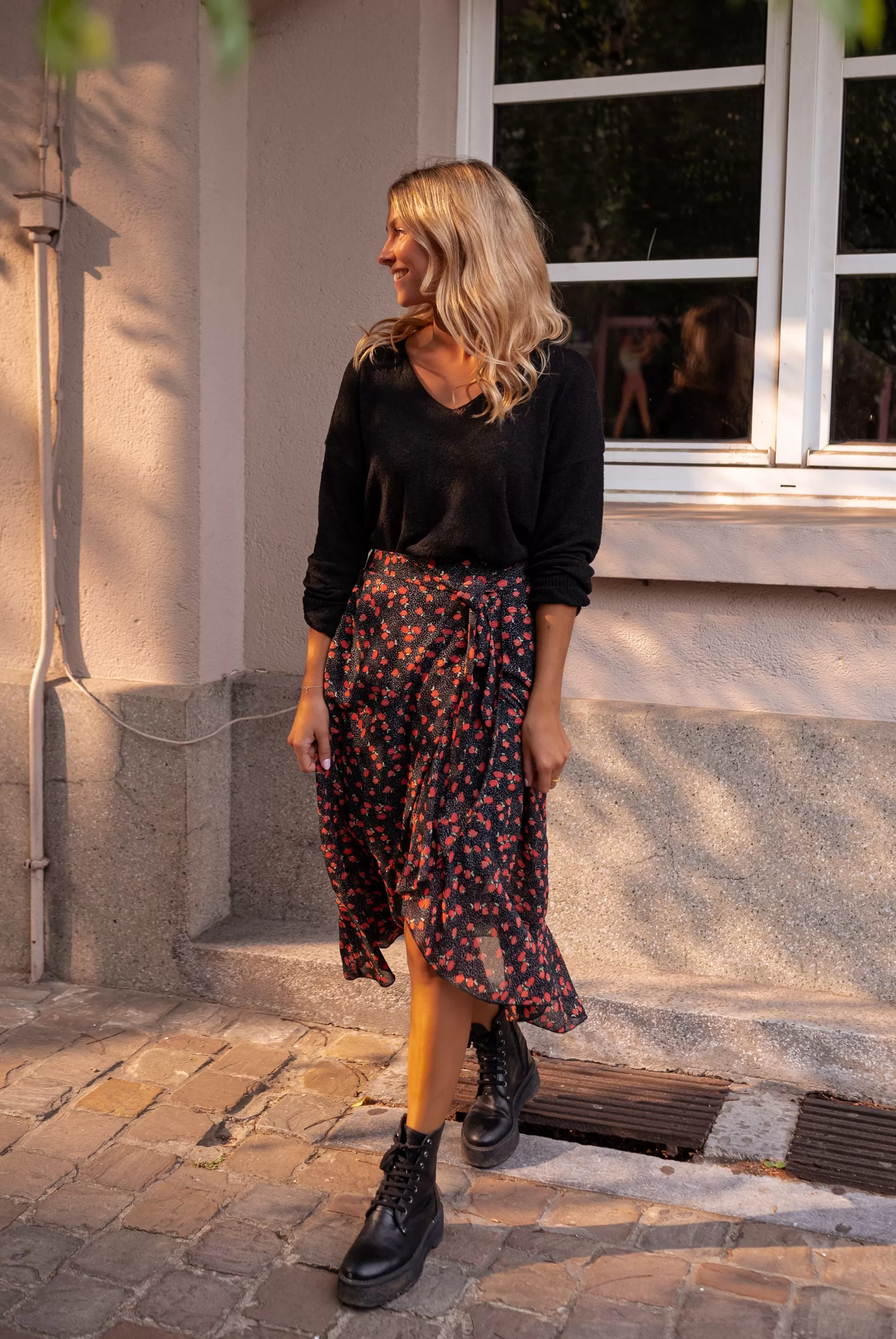 London Half Long Skirt - -Easy Clothes Best Sale