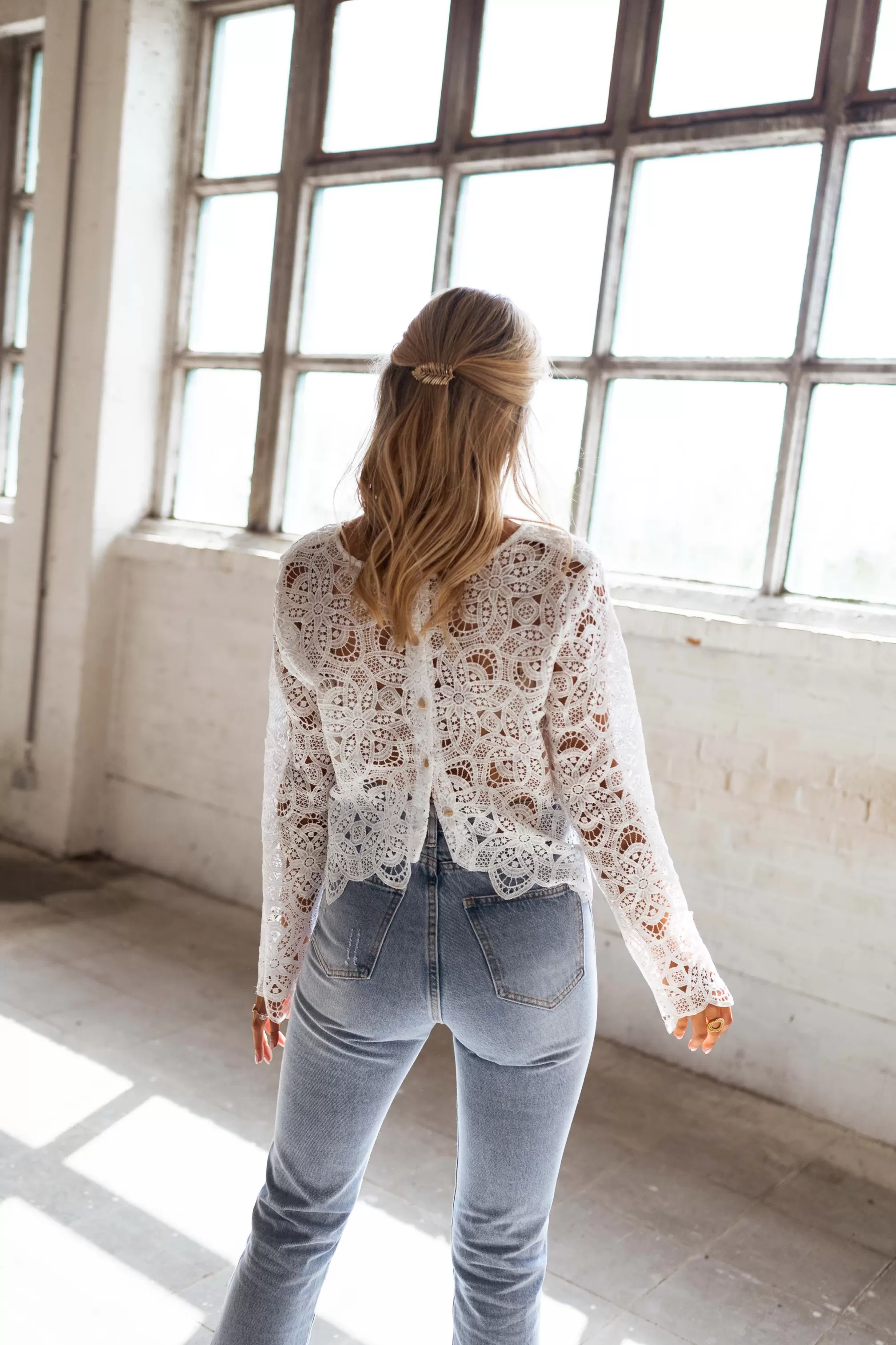Manuela Blouse Ecru In Lace | Right Blouse Performed | Ready To-Porter Online | -Easy Clothes Hot