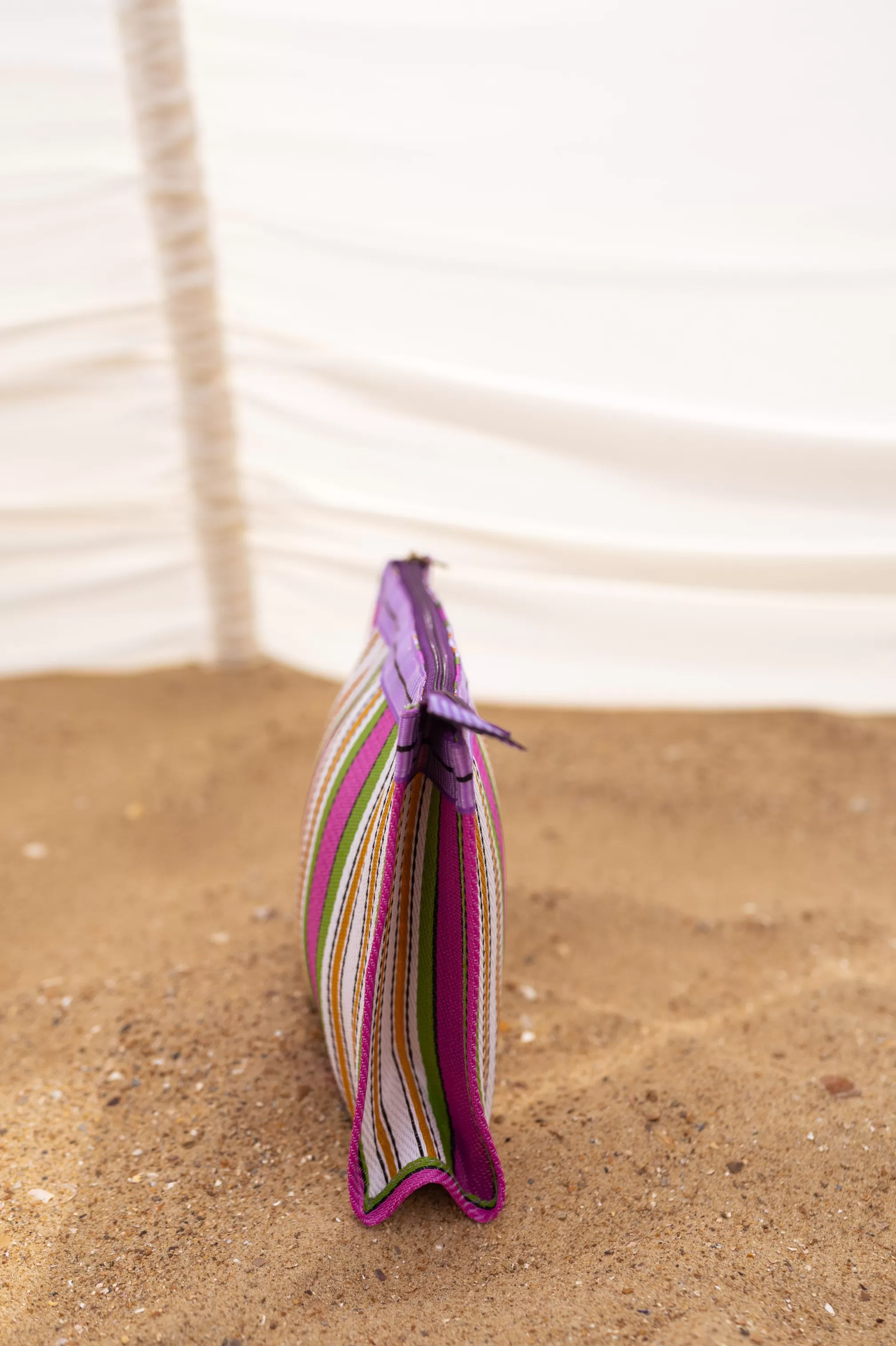 Pochette Taylor à Lignes Verte | Pochette Lignée | Prêt-à-porter En Ligne  |  -Easy Clothes Clearance