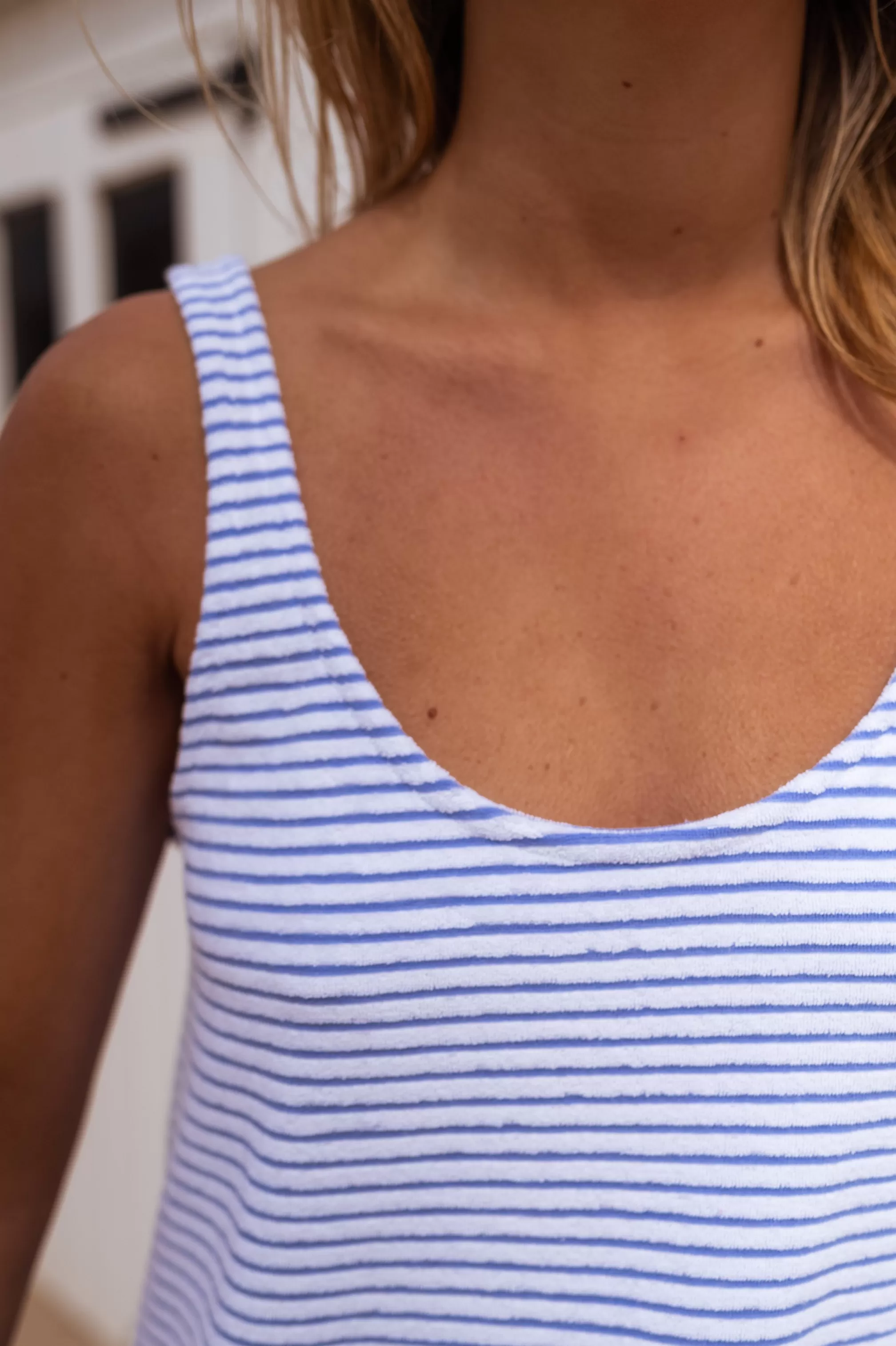 Robe Lovy En éponge Bleu Et écru à Lignes | Robe De Plage Courte | Prêt-à-porter En Ligne | -Easy Clothes Outlet