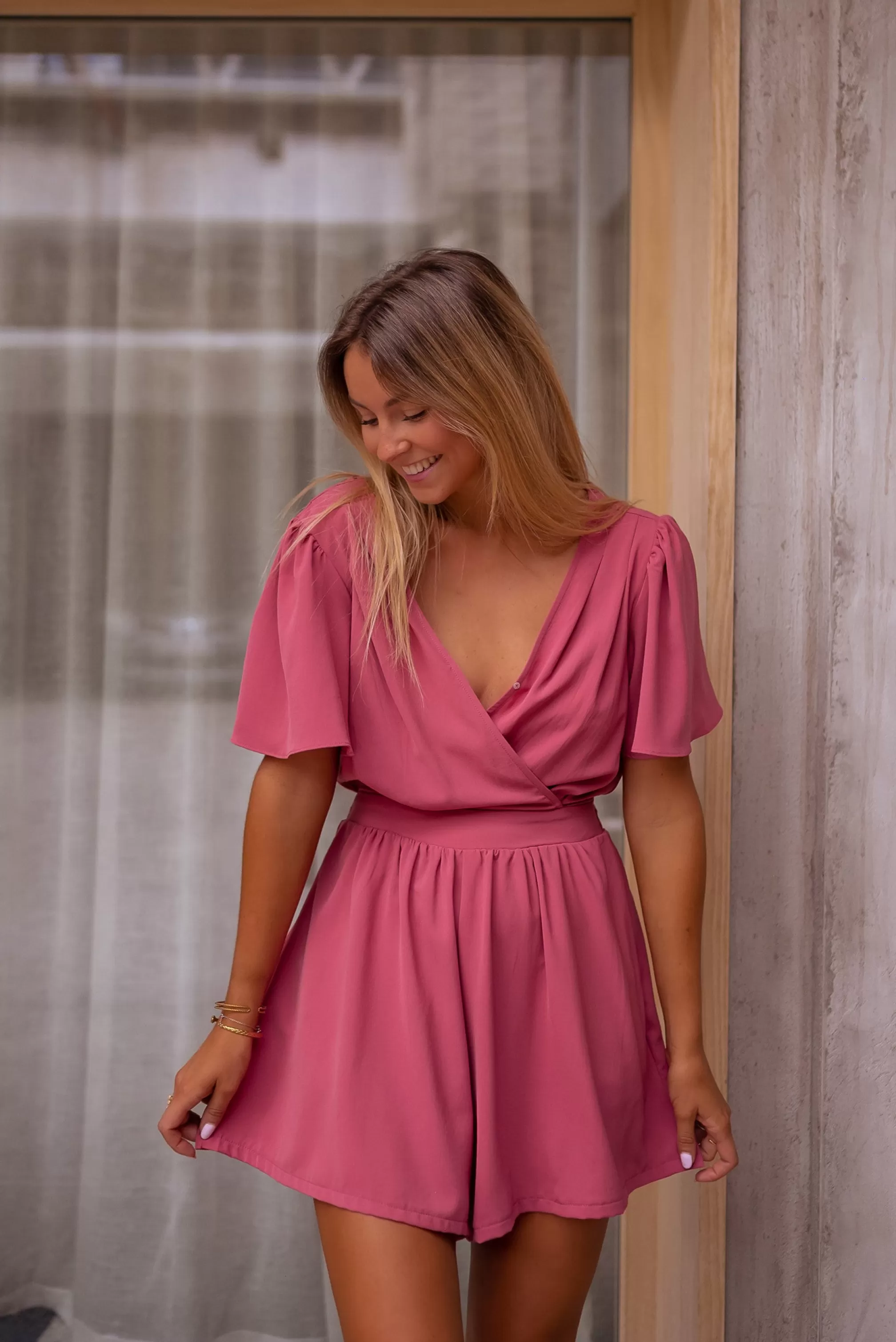 romper_lada__old_pink__vneck__elegant_67555-2.webp Romper Lada - -Easy Clothes Store