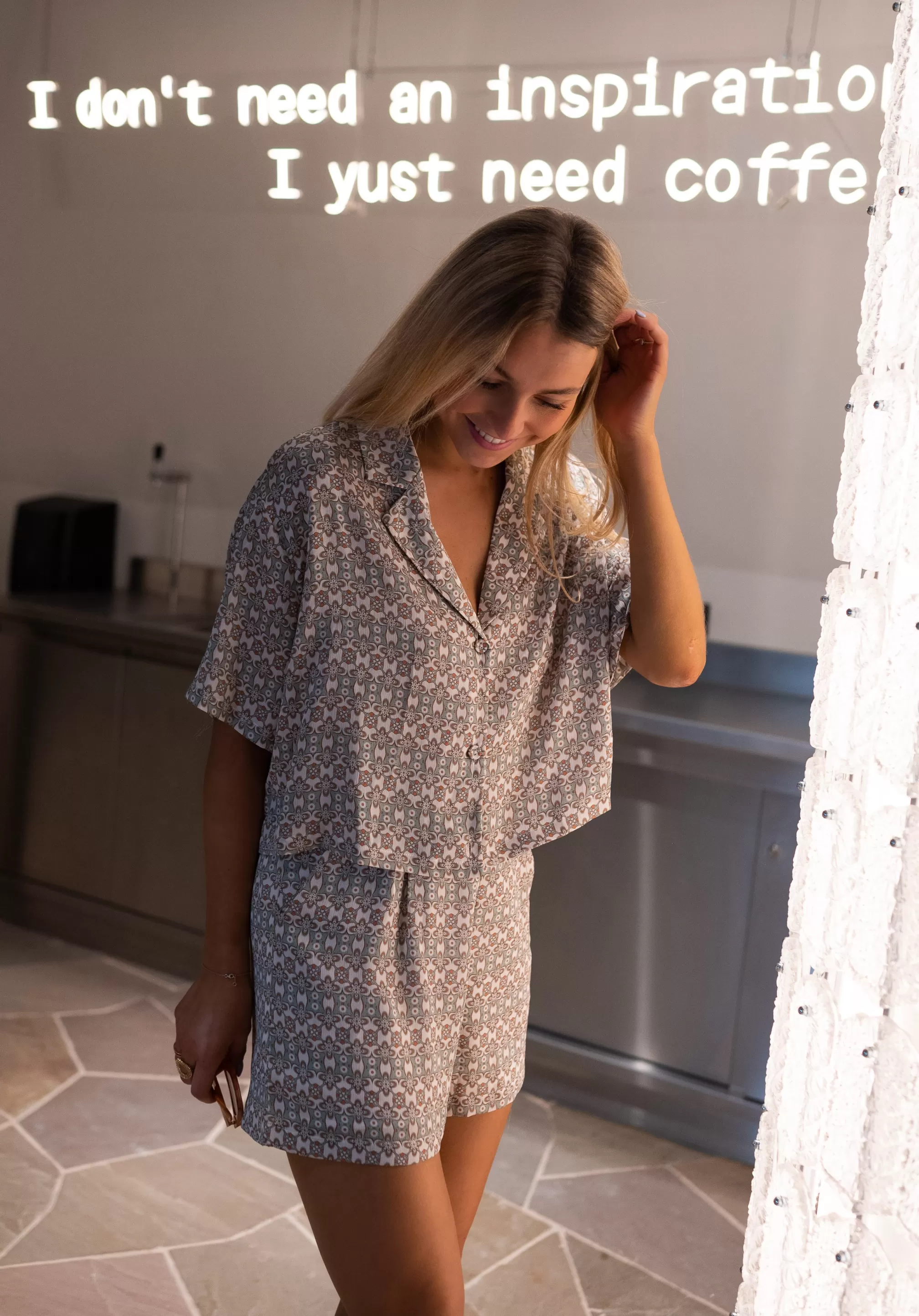 Shorts Hina Green Patterned | Shorts Fluid Satin | Ready To-Porter Online | -Easy Clothes Hot