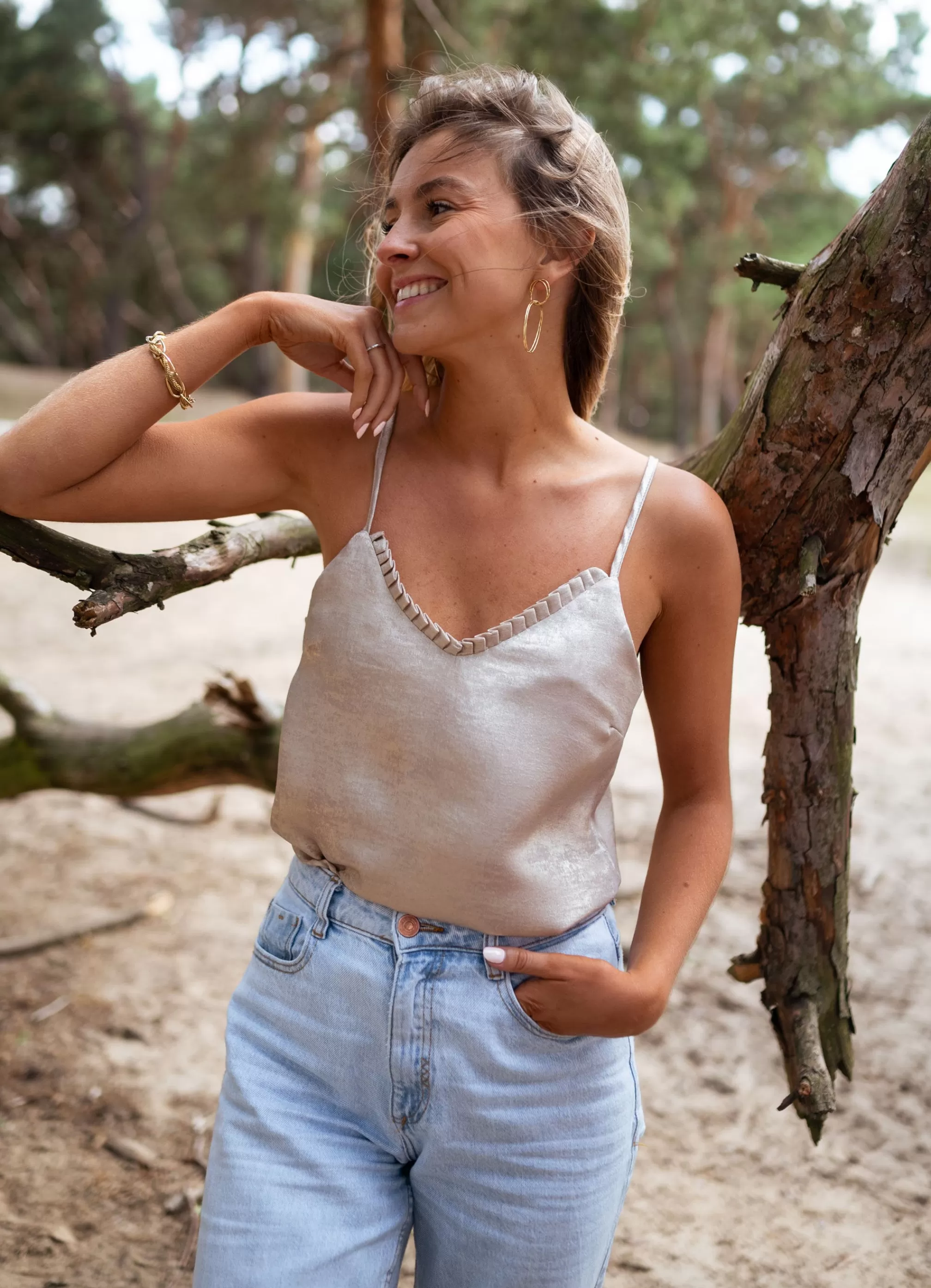 top_calum__golden_97070-5.webp Top Calum - -Easy Clothes Best