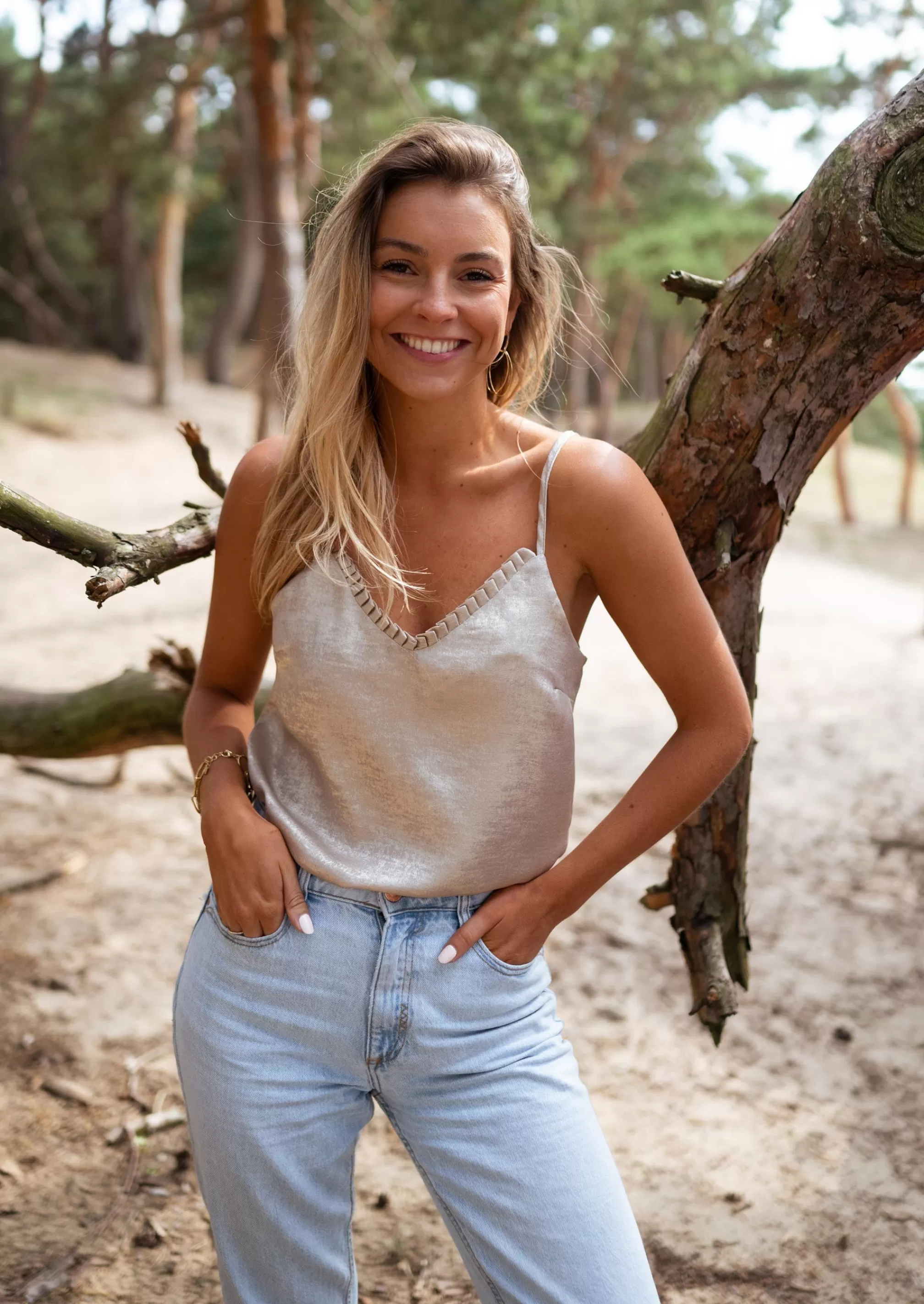 top_calum__golden_97074-5.webp Top Calum - -Easy Clothes Best