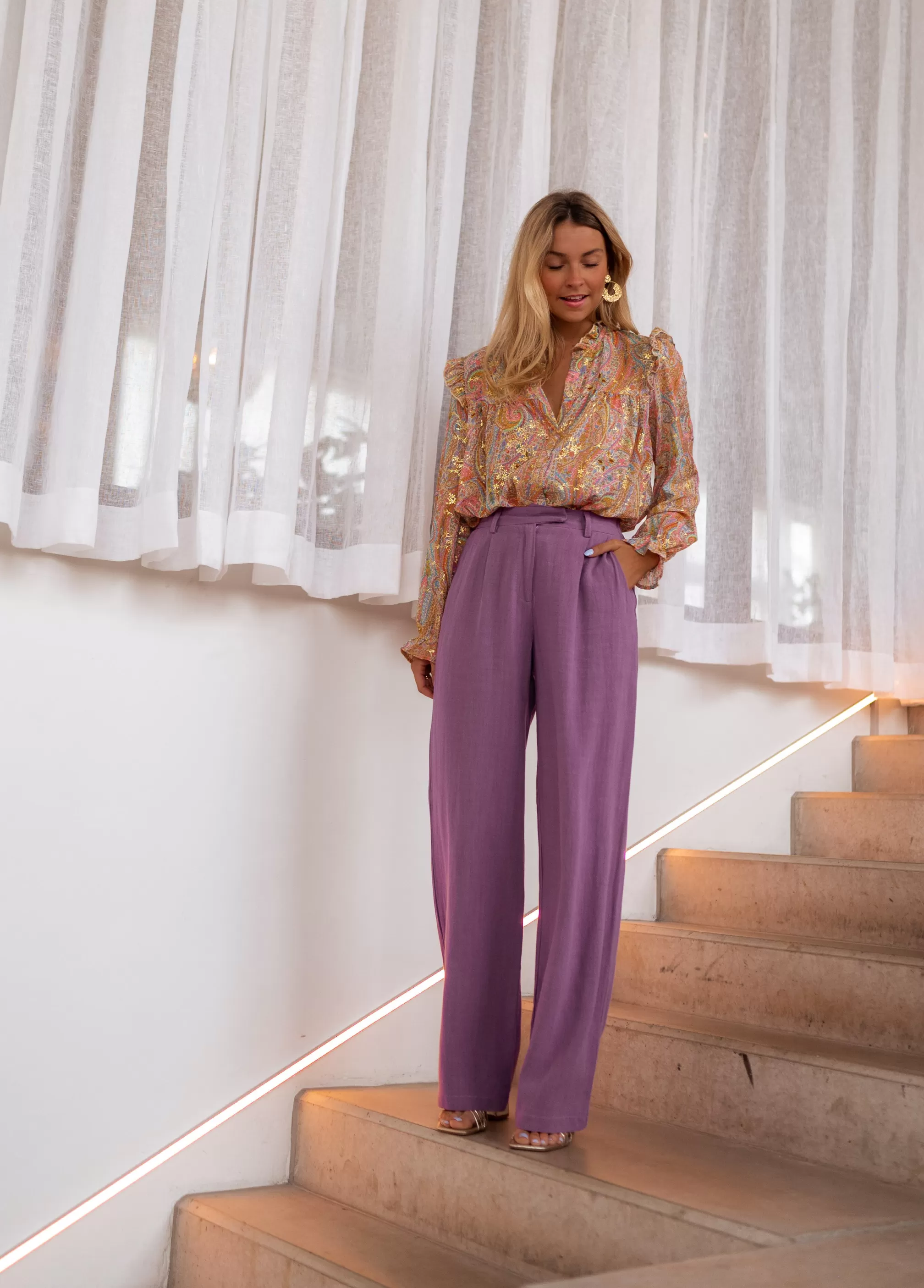 Zelia Orange Blouse And Golden | Blouse Patterned Colorful | Ready To-Porter Online | -Easy Clothes New